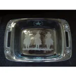 Pyrex Easy Grab 2 quart etched casserole with glass cover CASS63 Pyrex Easy Grab 2 Quart Etched Casserole With Glass Cover CASS6